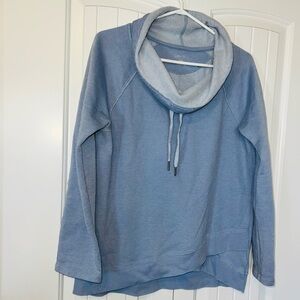 Calvin Klein Thermal Knit Size Medium Cowl Pullover Athletic Asymmetrical hem